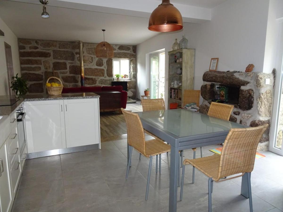 Bed and Breakfast A Casa Com 2 Pereiras Терраш-де-Бору Екстер'єр фото