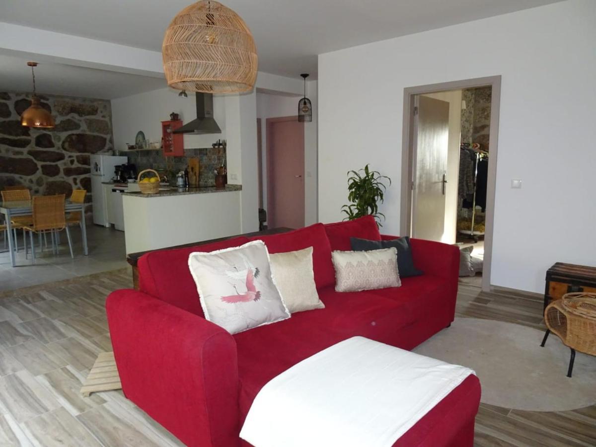 Bed and Breakfast A Casa Com 2 Pereiras Терраш-де-Бору Екстер'єр фото