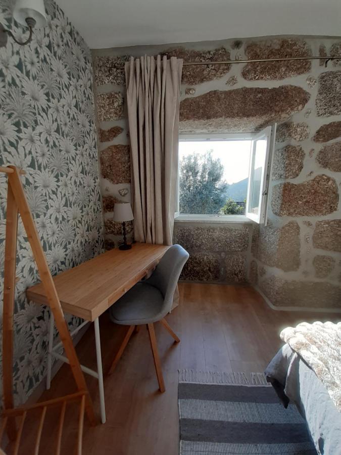 Bed and Breakfast A Casa Com 2 Pereiras Терраш-де-Бору Екстер'єр фото